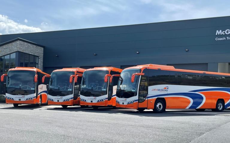 ADL Plaxton1
