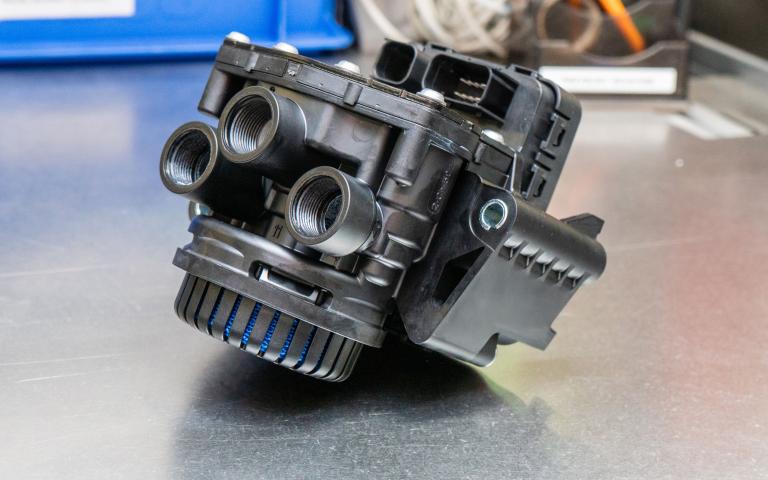 ZF ECAS